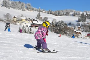 Zimowe wyjazdy firmowe. Organizacja imprez zimowych – sale taneczne Zakopane
