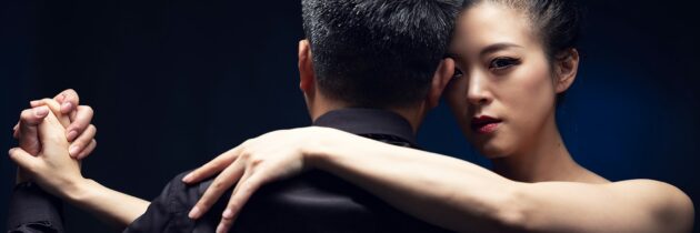 Tango – taniec pełen pasji i elegancji: historia, technika i wybór muzyki